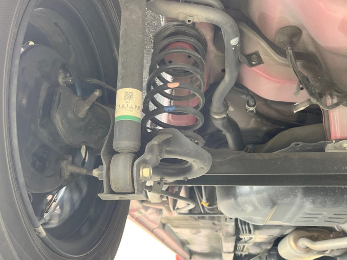 2017 Daihatsu Mira Cocoa DBA-L675S (UW-6a30be5a6e2e8)[17]
