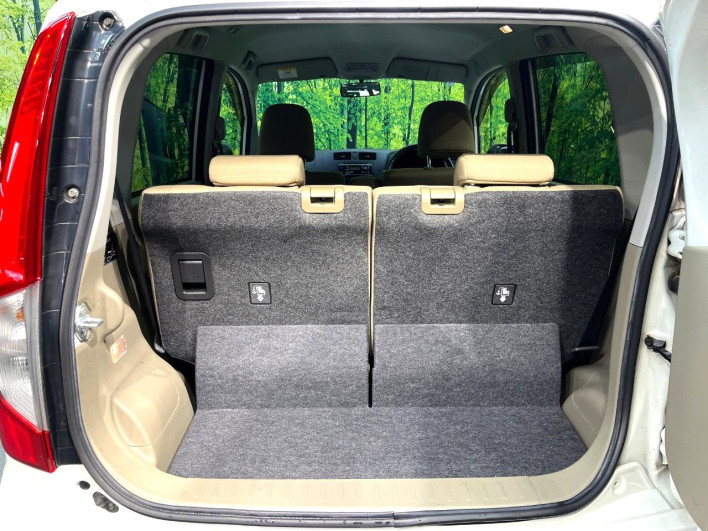 2013 Daihatsu Move DBA-LA100S (UW-6a30be5bed47e)[11]