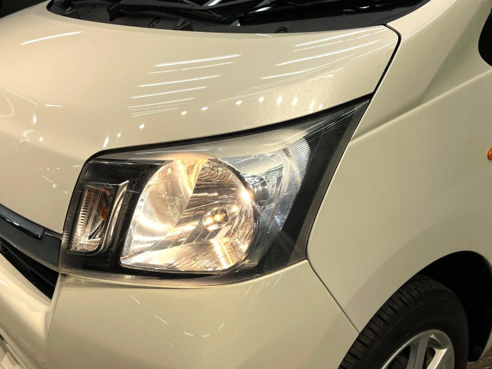 2013 Daihatsu Move DBA-LA100S (UW-6a30be5bed47e)[28]