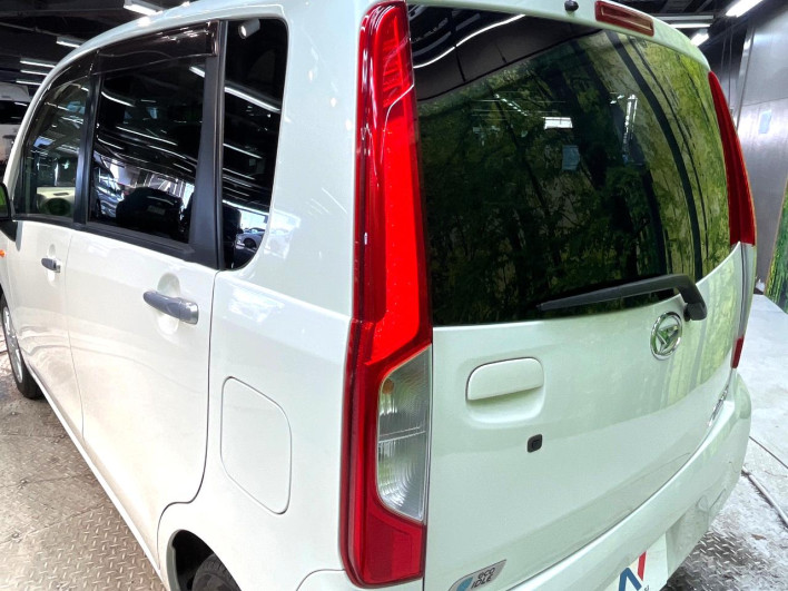 2013 Daihatsu Move DBA-LA100S (UW-6a30be5bed47e)[29]
