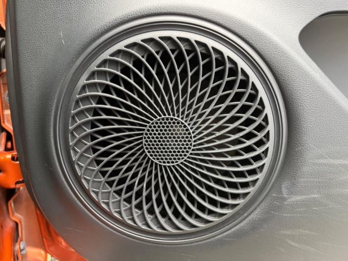 2015 Daihatsu Cast DBA-LA250S (UW-6a30be5f3c611)[26]