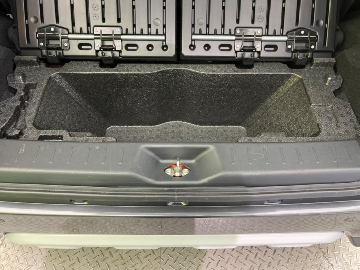 2015 Daihatsu Cast DBA-LA250S (UW-6a30be5f3c611)[18]