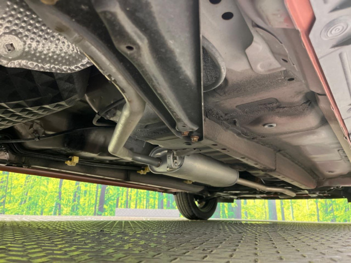 2015 Daihatsu Cast DBA-LA250S (UW-6a30be5f3c611)[16]