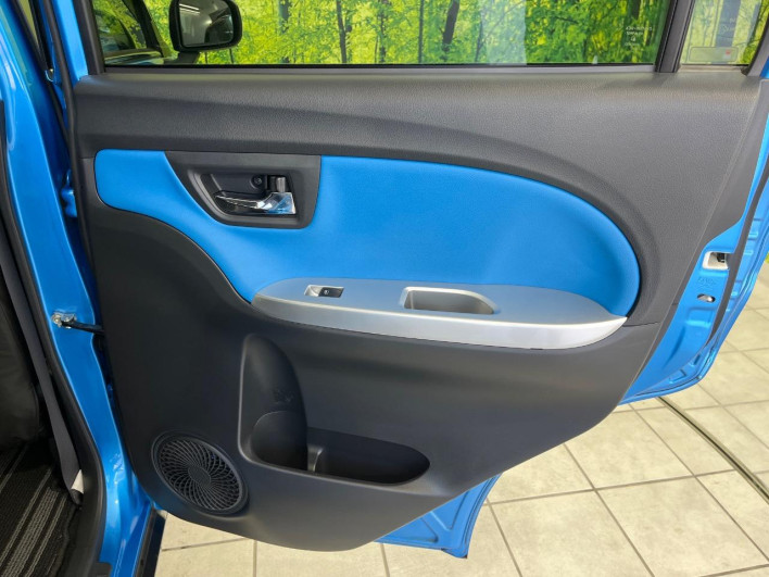 2017 Daihatsu Cast DBA-LA260S (UW-6a30be61c648a)[15]