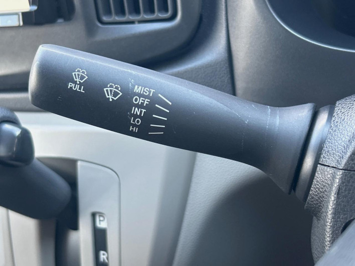 2015 Toyota Pixis Epoch DBA-LA300A (UW-6a30be61f1384)[29]