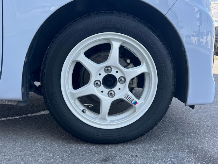 2015 Toyota Pixis Epoch DBA-LA300A (UW-6a30be61f1384)[10]