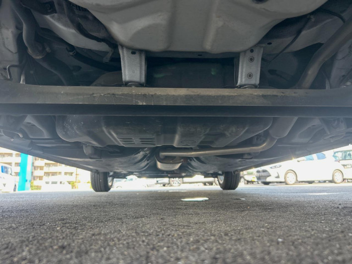 2015 Toyota Pixis Epoch DBA-LA300A (UW-6a30be61f1384)[12]