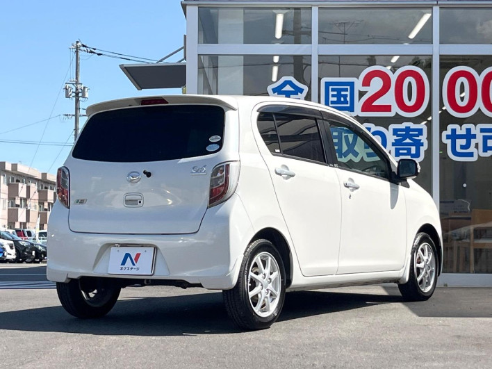 2011 Daihatsu Mirai Ease DBA-LA300S (UW-6a30be622dd9a)[13]