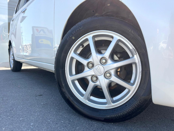 2011 Daihatsu Mirai Ease DBA-LA300S (UW-6a30be622dd9a)[9]