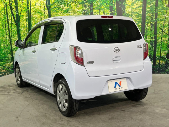 2011 Daihatsu Mirai Ease DBA-LA300S (UW-6a30be630654c)[4]