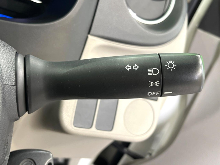 2013 Daihatsu Mirai Ease DBA-LA300S (UW-6a30be63d2bd6)[22]