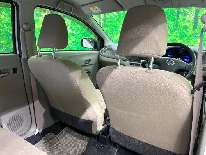 2013 Daihatsu Mirai Ease DBA-LA300S (UW-6a30be63d2bd6)[17]
