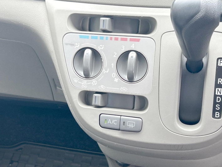 2015 Daihatsu Mirai Ease DBA-LA300S (UW-6a30be6440fb8)[12]