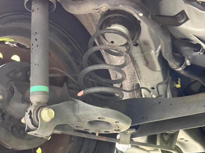 2021 Daihatsu Mira Tocot 5BA-LA550S (UW-6a30be6b1f04c)[24]