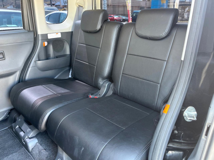 2014 Daihatsu Tanto DBA-LA600S (UW-6a30be6c45067)[25]