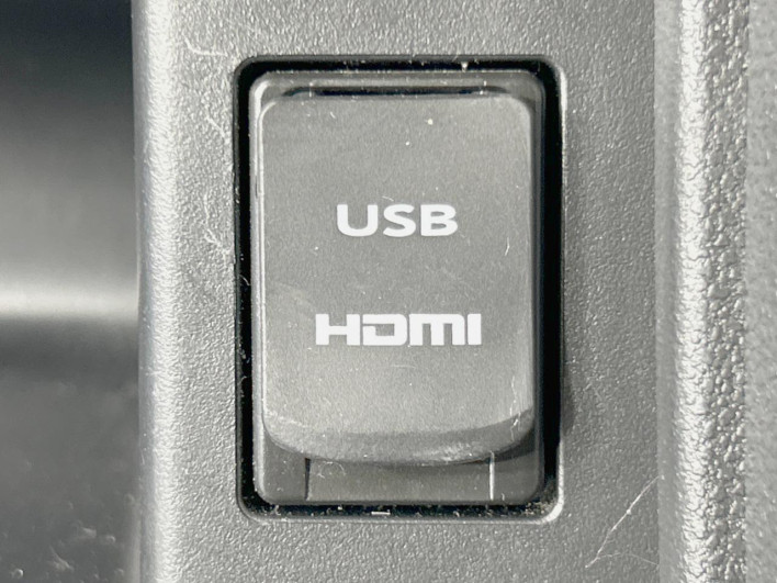 2016 Daihatsu Tanto DBA-LA600S (UW-6a30be6ebb2f1)[23]