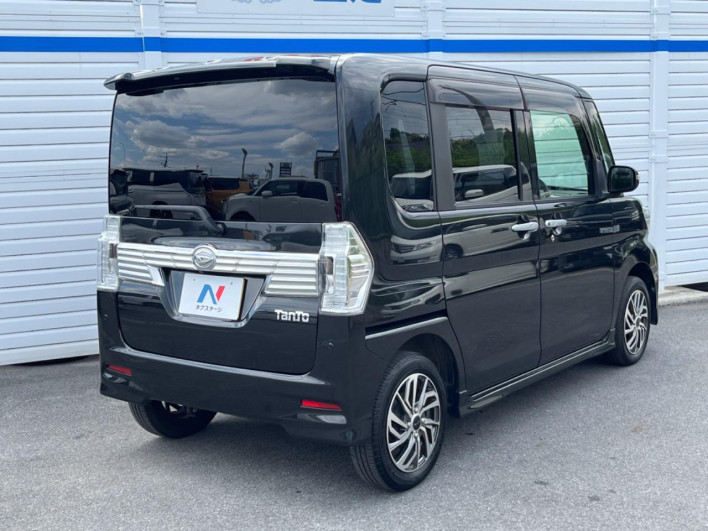 2017 Daihatsu Tanto DBA-LA600S (UW-6a30be6fd4238)[21]