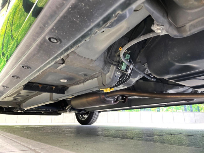 2018 Daihatsu Tanto DBA-LA600S (UW-6a30be7136014)[17]
