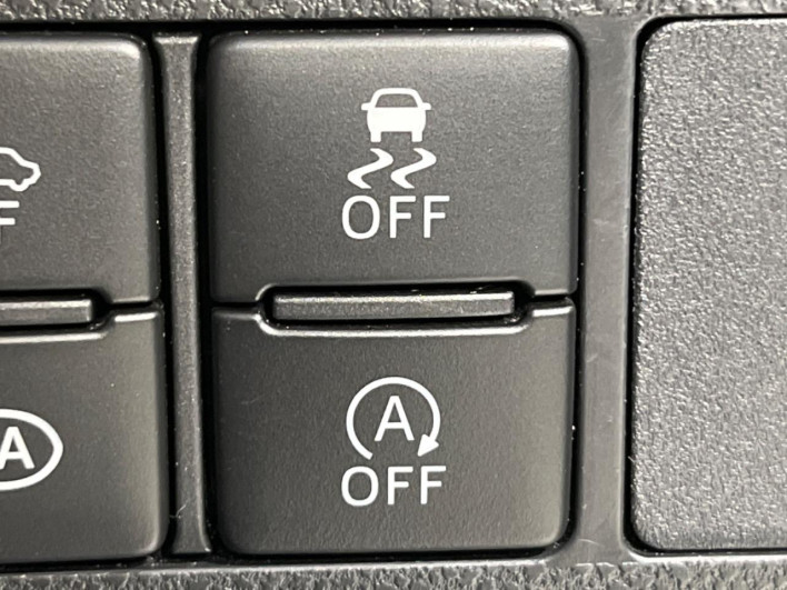 2019 Daihatsu Tanto DBA-LA610S (UW-6a30be7392b96)[27]