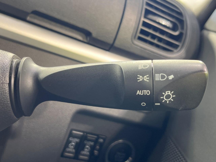 2019 Daihatsu Tanto DBA-LA610S (UW-6a30be7392b96)[19]