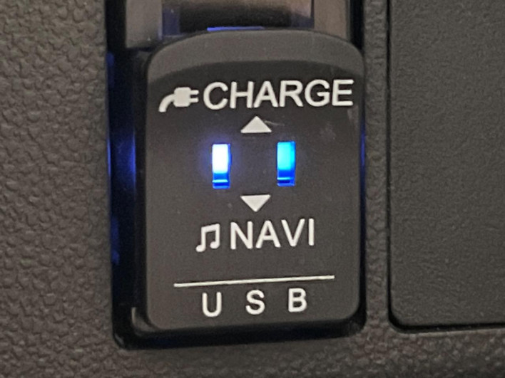 2019 Daihatsu Tanto DBA-LA610S (UW-6a30be7392b96)[22]