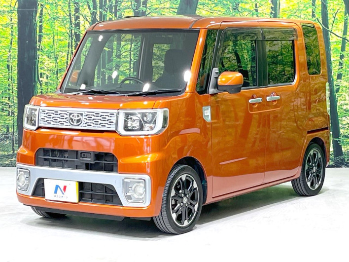2015 Toyota Pixis Mega DBA-LA700A (UW-6a30be7c8d88d)[5]