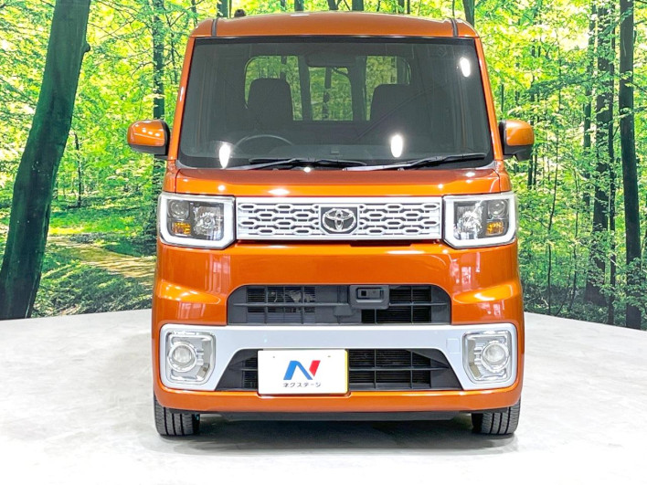 2015 Toyota Pixis Mega DBA-LA700A (UW-6a30be7c8d88d)[6]