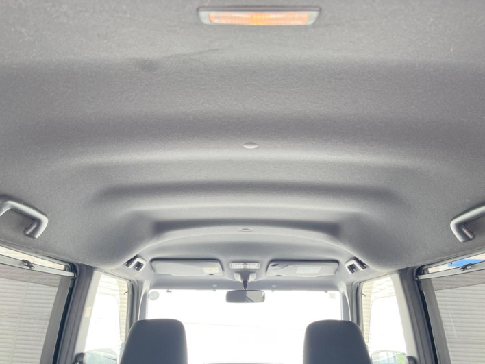 2015 Daihatsu Wake DBA-LA700S (UW-6a30be7d31b58)[16]