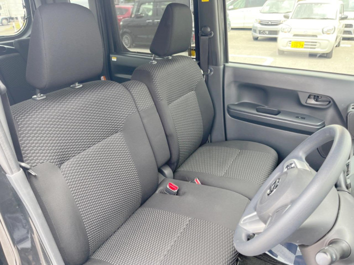 2015 Daihatsu Wake DBA-LA700S (UW-6a30be7d31b58)[17]