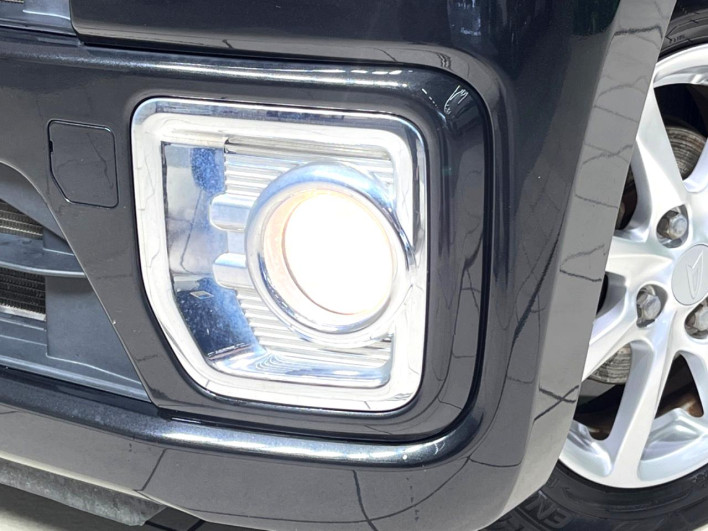2017 Daihatsu Wake DBA-LA700S (UW-6a30be7de16c1)[18]