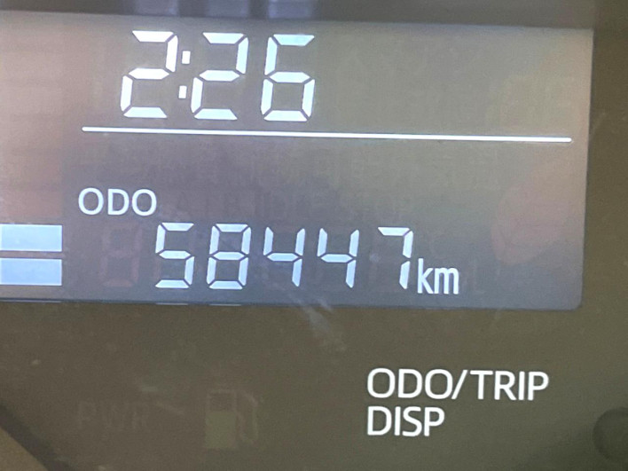 2017 Daihatsu Wake DBA-LA700S (UW-6a30be7de16c1)[2]