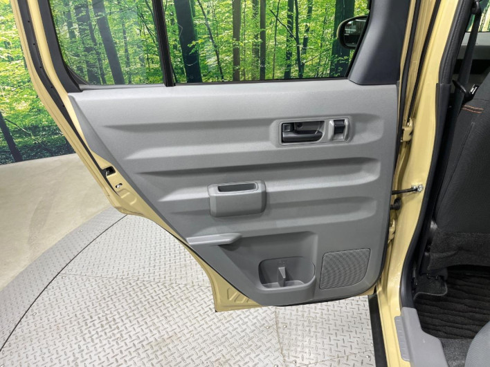 2020 Daihatsu Taft 5BA-LA900S (UW-6a30be853c0eb)[28]