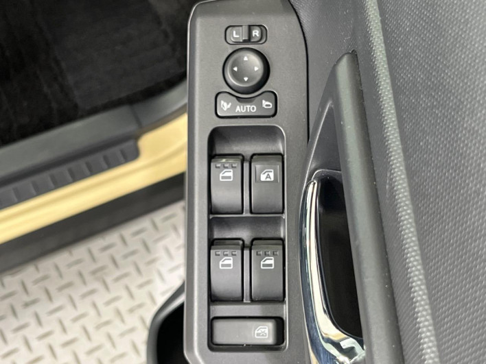 2020 Daihatsu Taft 5BA-LA900S (UW-6a30be853c0eb)[4]