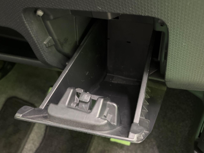 2012 Suzuki Solio DBA-MA15S (UW-6a30be9ae7bb2)[17]