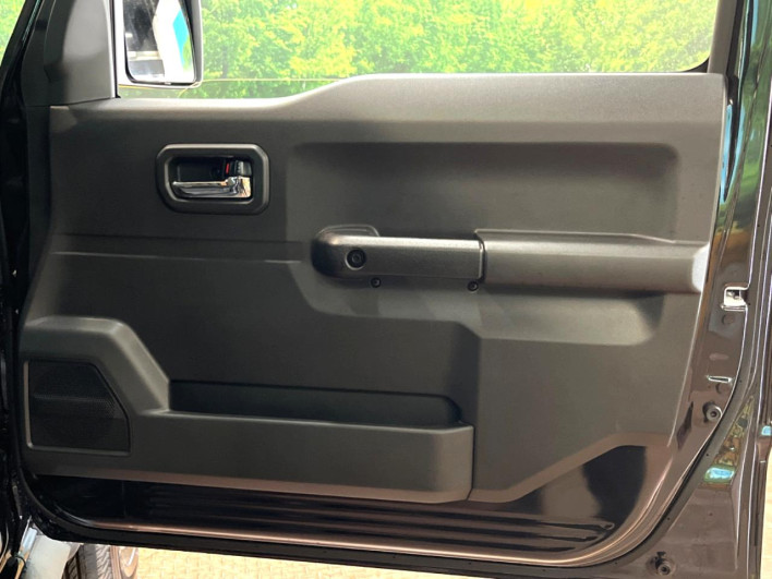 2025 Suzuki Jimny Nomad 3BA-JC74W (UW-6a30be9f25a8e)[19]