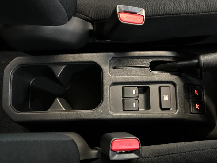 2025 Suzuki Jimny Nomad 3BA-JC74W (UW-6a30be9f25a8e)[27]
