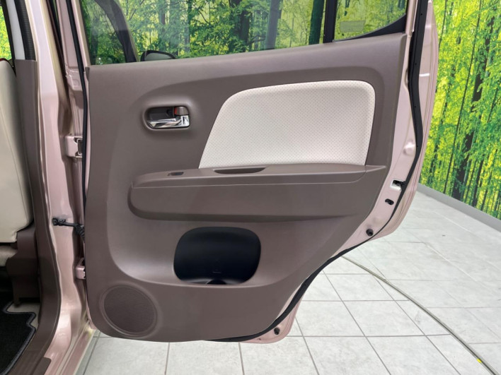 2015 Suzuki MR Wagon Wit DBA-MF33S (UW-6a30bea86e2bd)[25]