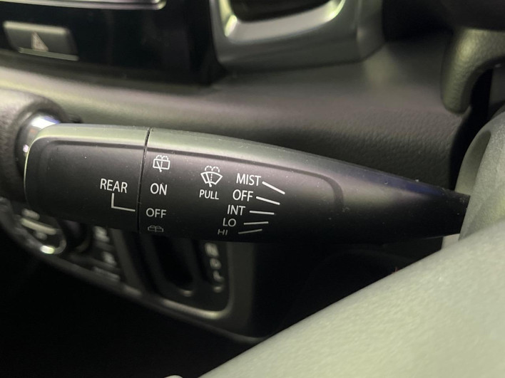 2015 Suzuki Spacia Custom DBA-MK32S (UW-6a30beb1b4b9e)[28]