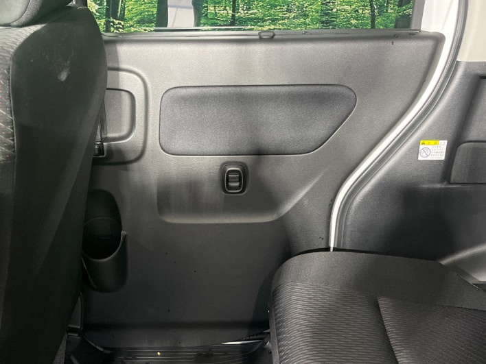 2017 Suzuki Spacia Custom Z DAA-MK42S (UW-6a30beb3d3013)[23]