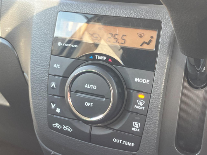 2015 Suzuki Spacia Custom DAA-MK42S (UW-6a30beb3db952)[26]