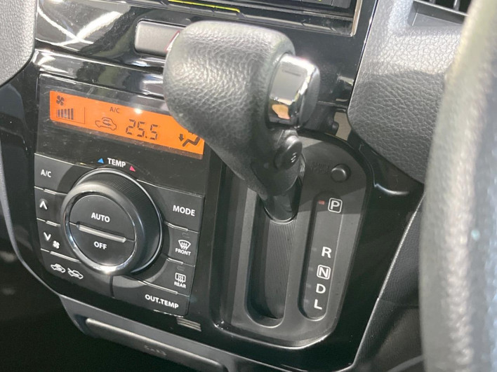 2011 Nissan Roox DBA-ML21S (UW-6a30bebfa85ad)[26]