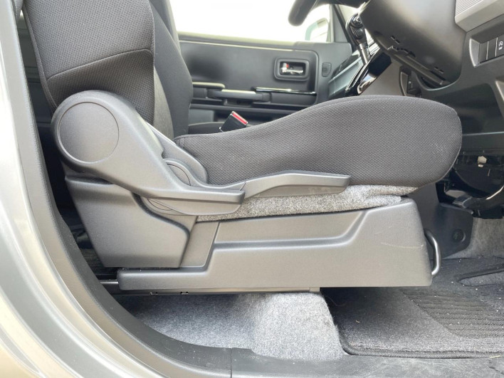 2020 Mazda Flair Wagon Custom Style DAA-MM53S (UW-6a30bec00ec1d)[18]