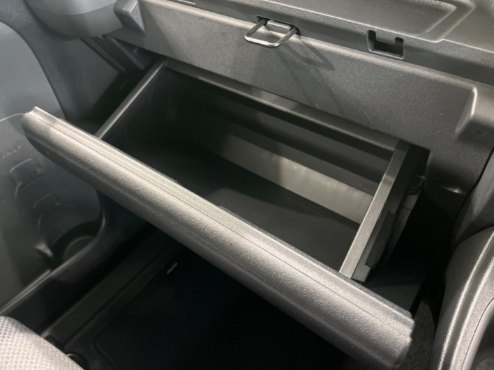 2023 Toyota Sienta 6AA-MXPL10G (UW-6a30bee91d559)[27]