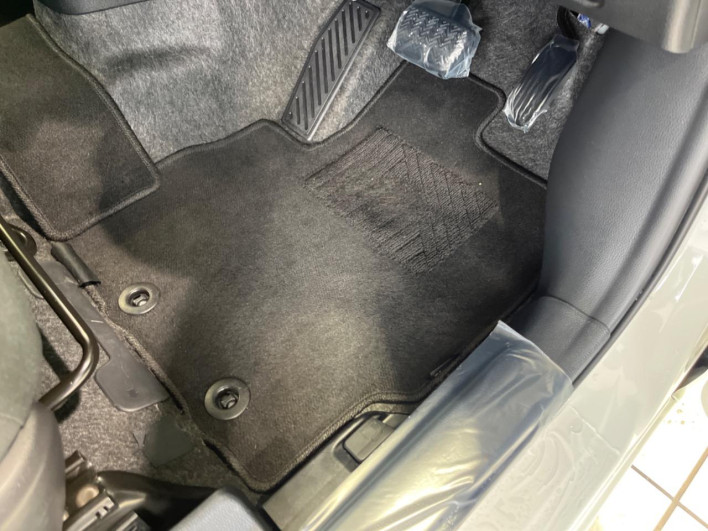 2023 Toyota Sienta 6AA-MXPL10G (UW-6a30bee91d559)[23]