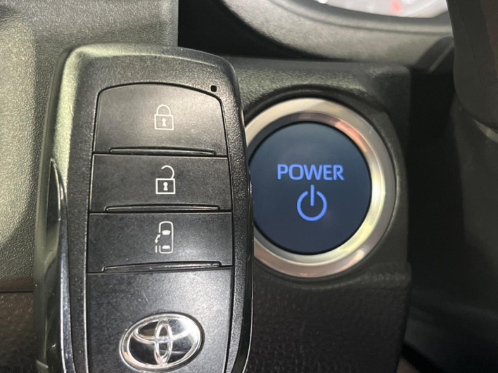 2023 Toyota Sienta 6AA-MXPL10G (UW-6a30bee91d559)[25]