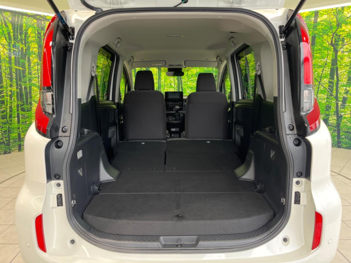 2023 Toyota Sienta 6AA-MXPL10G (UW-6a30bee91d559)[17]