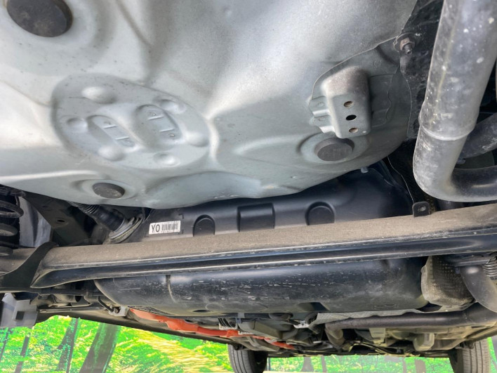 2014 Toyota Aqua DAA-NHP10 (UW-6a30bf07e3448)[16]