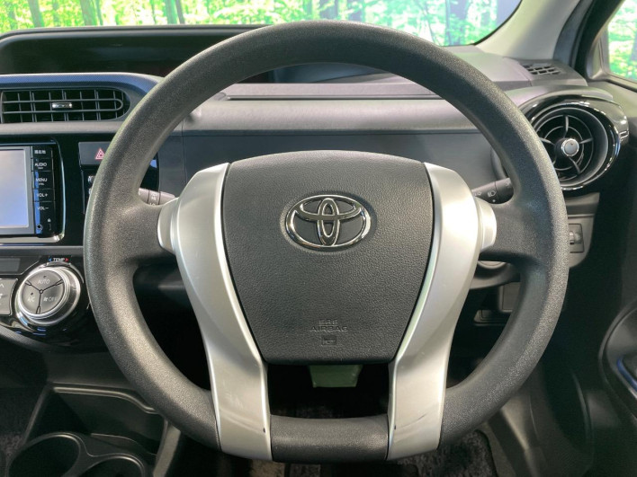 2014 Toyota Aqua DAA-NHP10 (UW-6a30bf07e3448)[20]