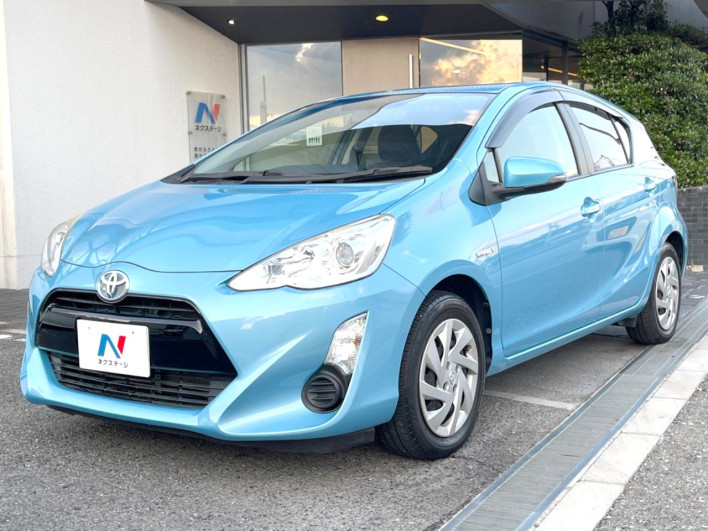 2015 Toyota Aqua DAA-NHP10 (UW-6a30bf080b1a5)[10]