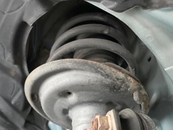 2015 Toyota Aqua DAA-NHP10 (UW-6a30bf080b1a5)[7]